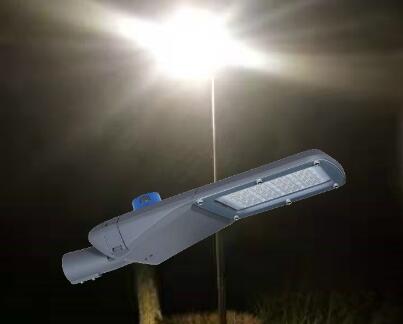 kenya'da fotoselli led sokak lambaları